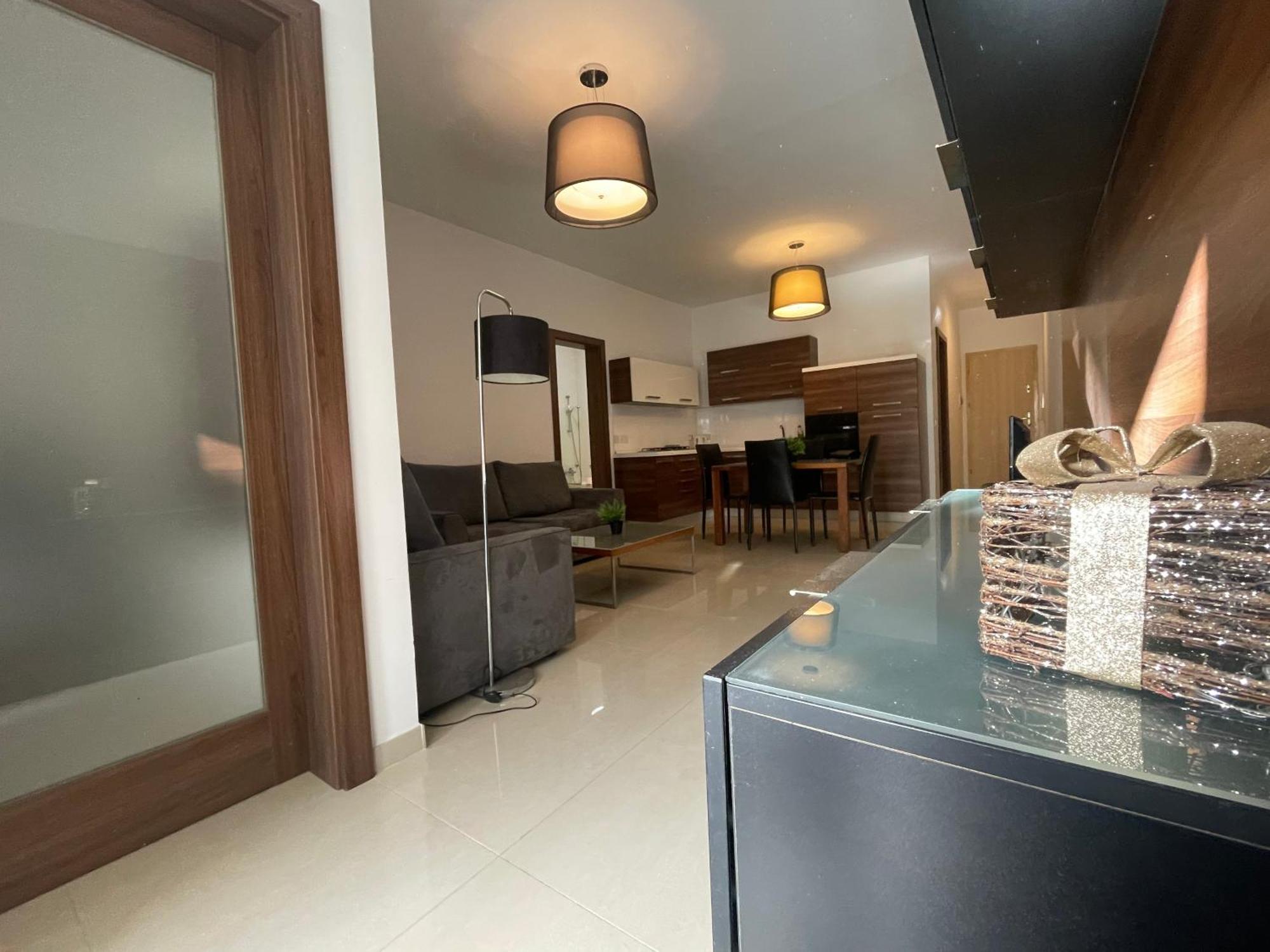 Great Location Apartment St. Paul's Bay
